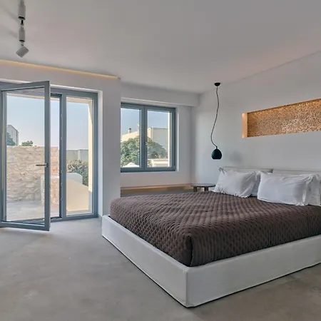 Empire Luxury * 산타 마리아