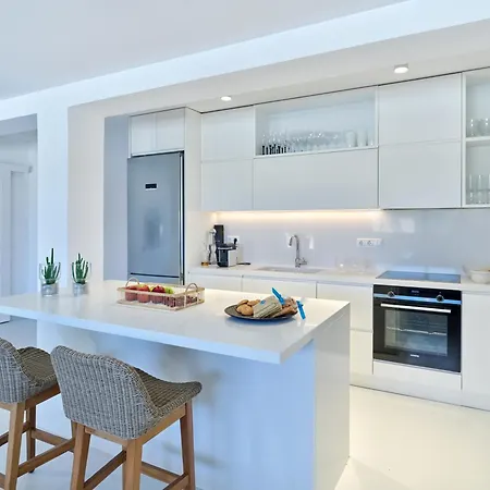 Empire Luxury * 산타 마리아