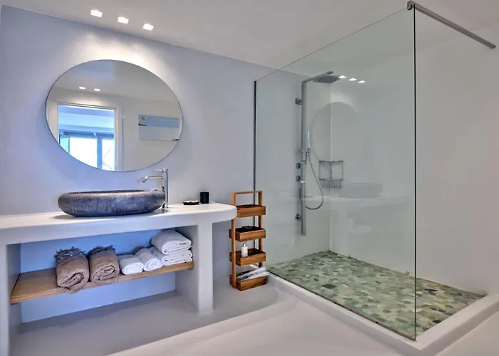 Empire Luxury Villa Santa Maria (Paros)